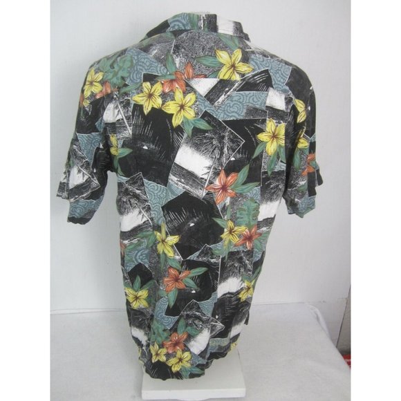 Newport Blue vtg Men Hawaiian camp shirt p2p 23 L aloha luau tropical floral - Picture 5 of 8